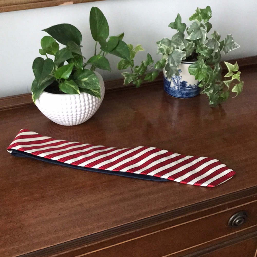 Silk Tie made in the USA by Tommy Hilfiger